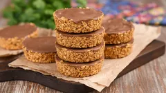 Ovesné dezerty bez pečení: Dva vyzkoušené recepty za pouhých pár minut